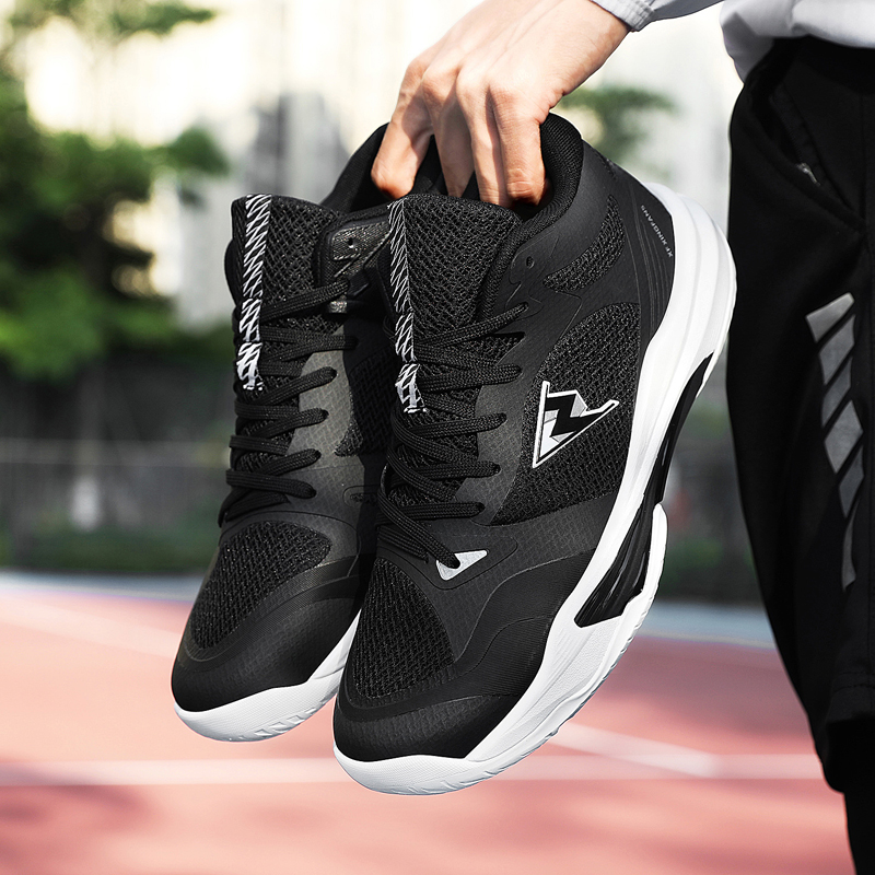 Nuove Scarpe Sportive per Uomo - Table Tennis Basic recensione e prezzo
